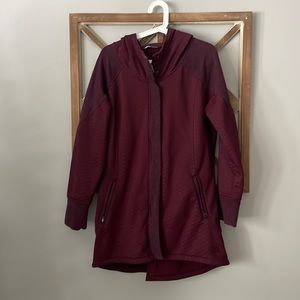 NorthFace Women’s Recover-Up Jacket - L - Deep Garnet Red